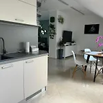 Διαμέρισμα Leo Free Parking - President Palace *