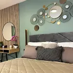 Leo Free Parking - President Palace Apartment Bratislava