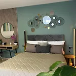 Apartment Leo Free Parking - President Palace *