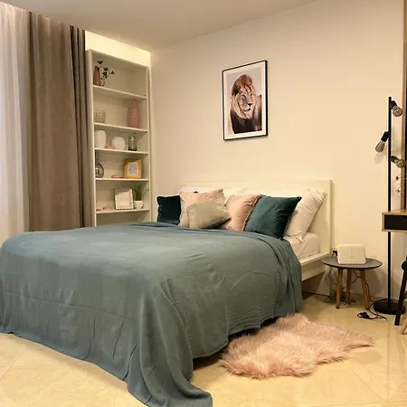 Apartment Leo Free Parking - President Palace *