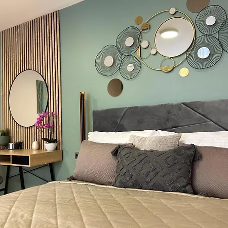 Leo Free Parking - President Palace Lägenhet Bratislava