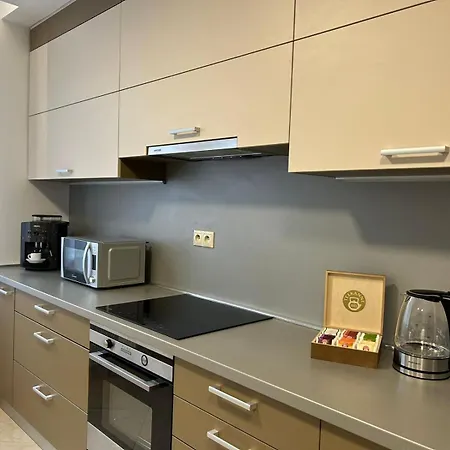 Apartment Leo Free Parking - President Palace Bratislava