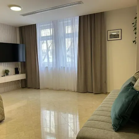 Apartment Leo Free Parking - President Palace