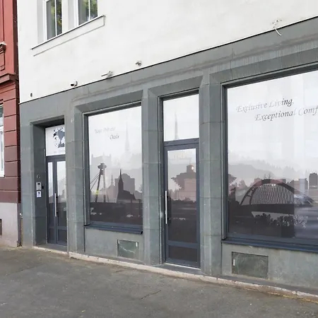 Leo Free Parking - President Palace Bratislava