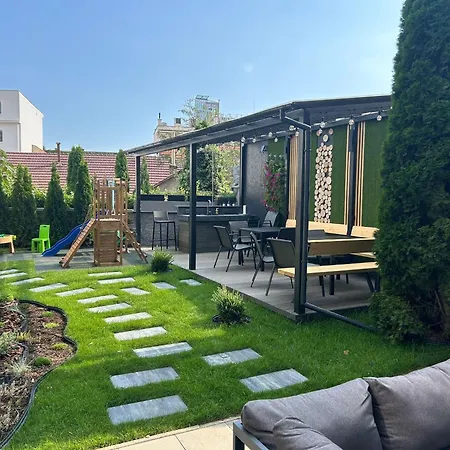 Leo Free Parking - President Palace Apartment Bratislava