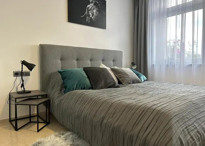 Leo Free Parking - President Palace Apartment Bratislava