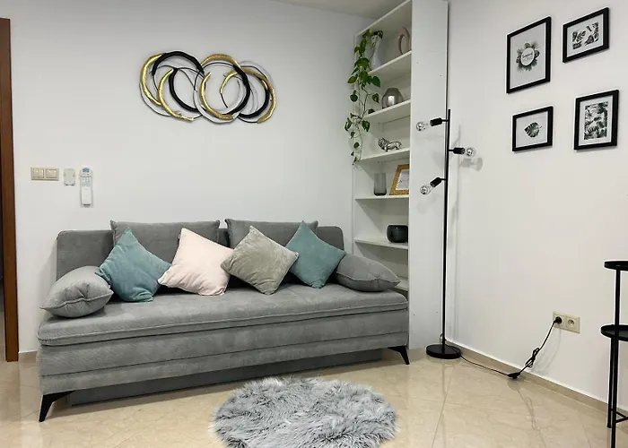 Apartment Leo Free Parking - President Palace *