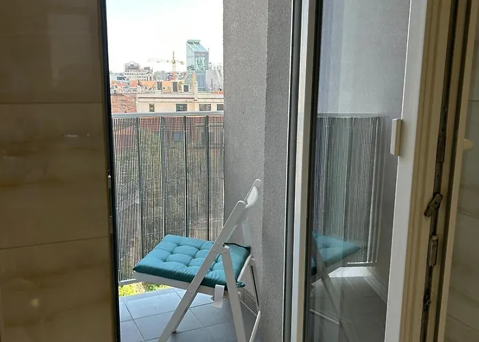 Apartment Leo Free Parking - President Palace