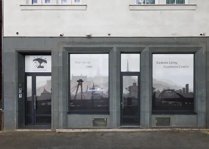 Leo Free Parking - President Palace Apartment Bratislava