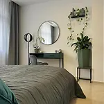 Leo Free Parking - President Palace Pressburg