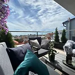 Leo Free Parking - President Palace Apartment