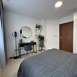 Leo Free Parking - President Palace Apartment